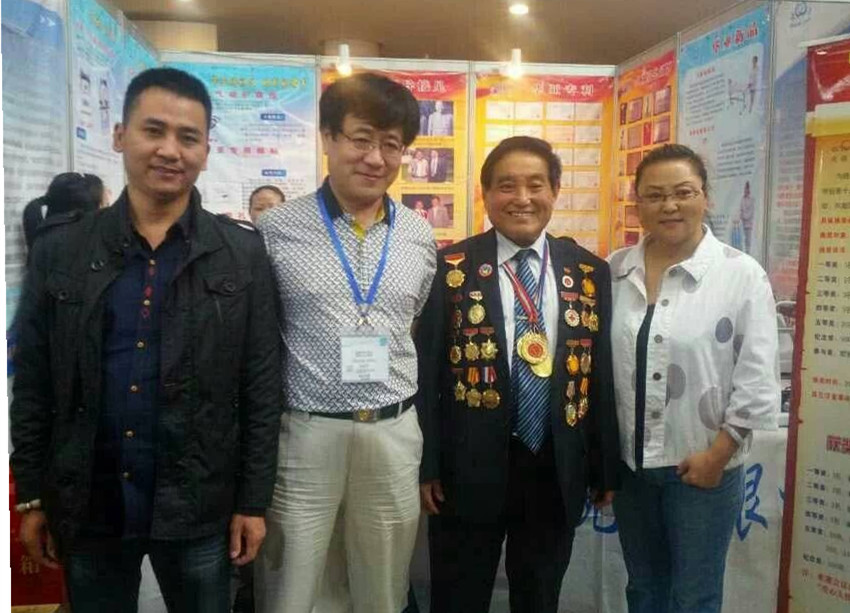 易視界運(yùn)營總經(jīng)理陶國文先生在九朝古都受邀與視力防護(hù)行業(yè)專家和權(quán)威人士交流推動(dòng)行業(yè)發(fā)展事宜