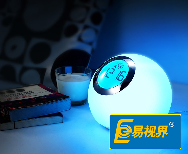 易視界護(hù)眼專家:保護(hù)視力從書房照明開始