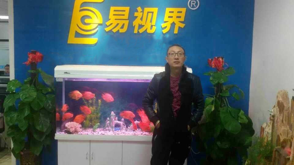 熱烈歡迎四川遂寧李總到易視界總部實(shí)地考察