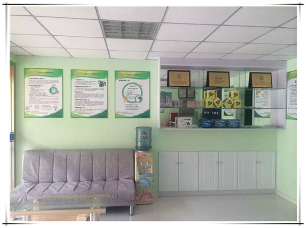 易視界望海小學(xué)店今日開始營業(yè)