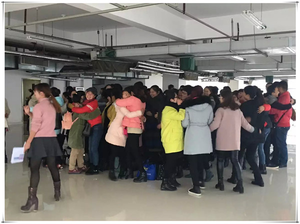 易視界軍團早會進行中