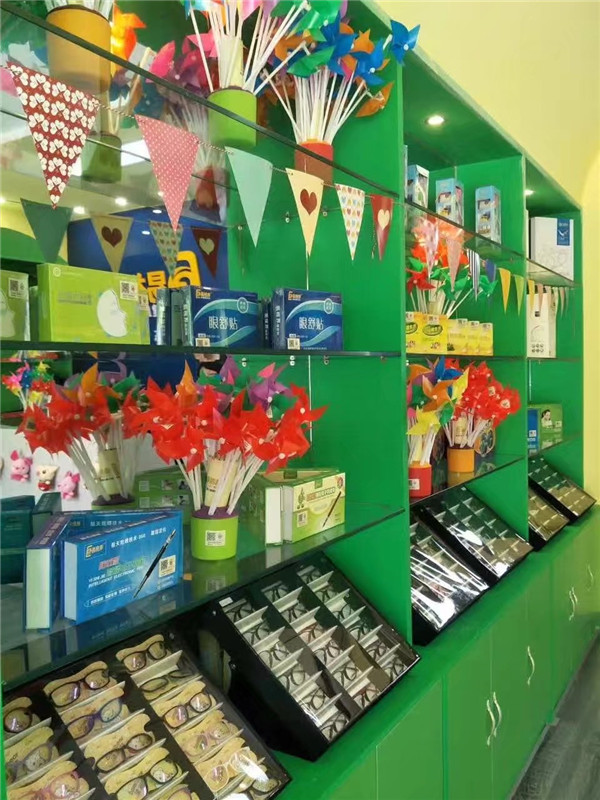 易視界梅花小學店