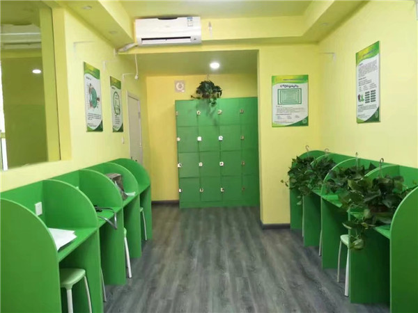 易視界梅花小學店