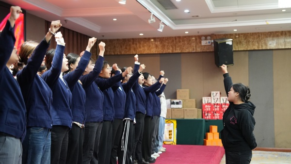 易視界激情的團隊風(fēng)采展示