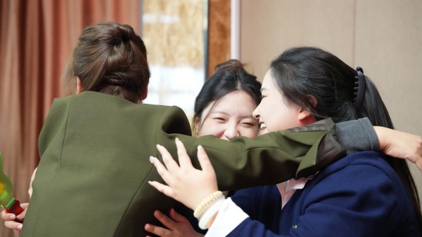 易視界2025年10月嘉獎會暨11月啟動大會精彩瞬間