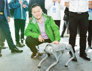 易視界品牌創(chuàng)始人走進杭州六小龍-宇樹科技